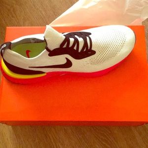 Nike Epic React Flyknit